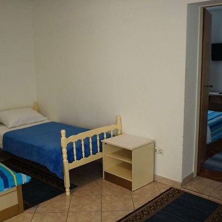 Apartments Zdravko - 150 M From Sandy Beach Duce Luaran gambar